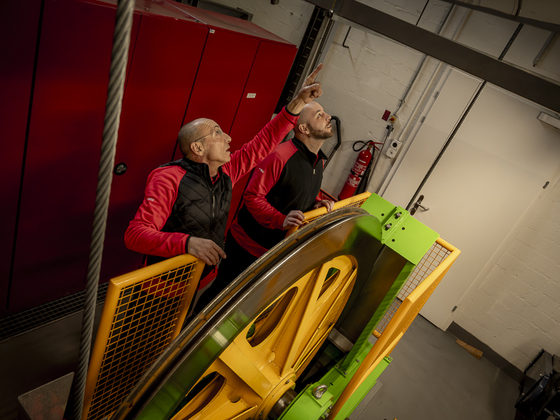 Maschinenraum seilbahn Felseneggbahn Robin Frank