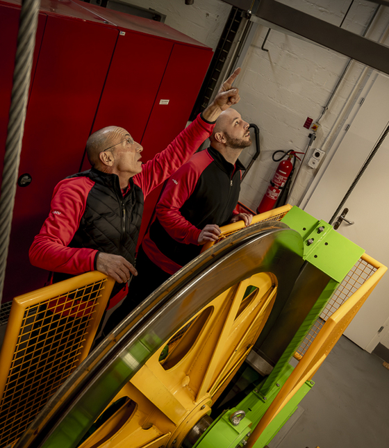 Maschinenraum seilbahn Felseneggbahn Robin Frank